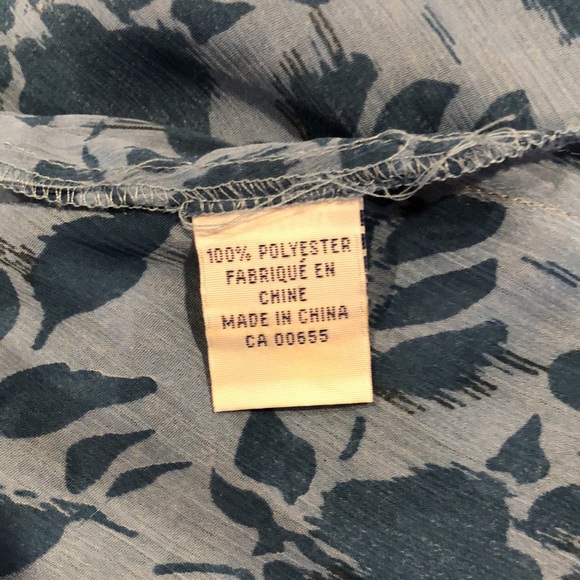 Turquoise blue sheer blouse. - Picture 5 of 7